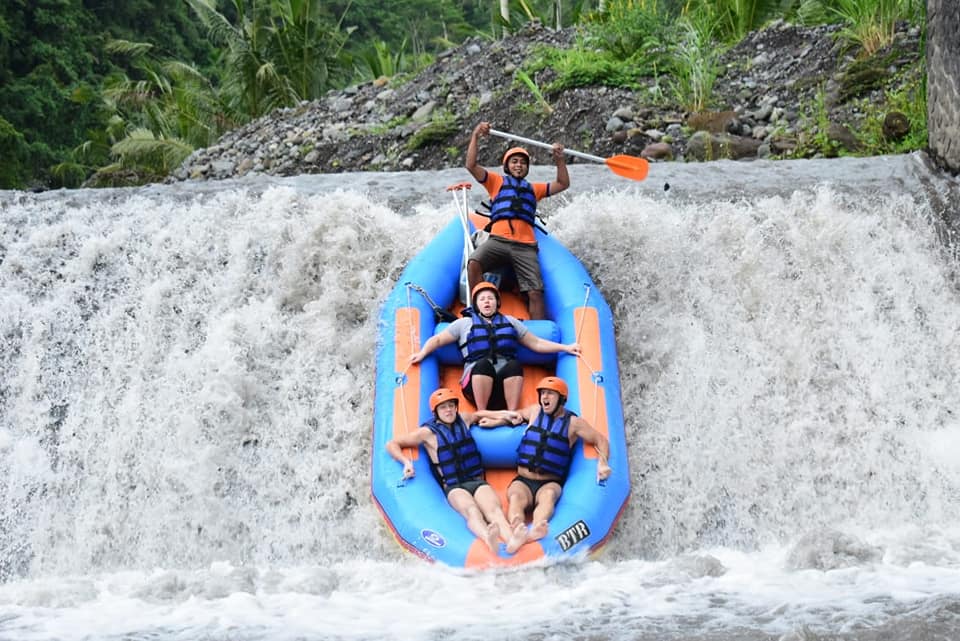 Telaga Waja Rafting